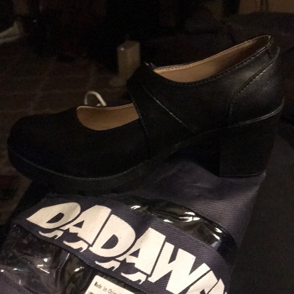 Cute maryjanes heels size 7 1/2 - Picture 4 of 4